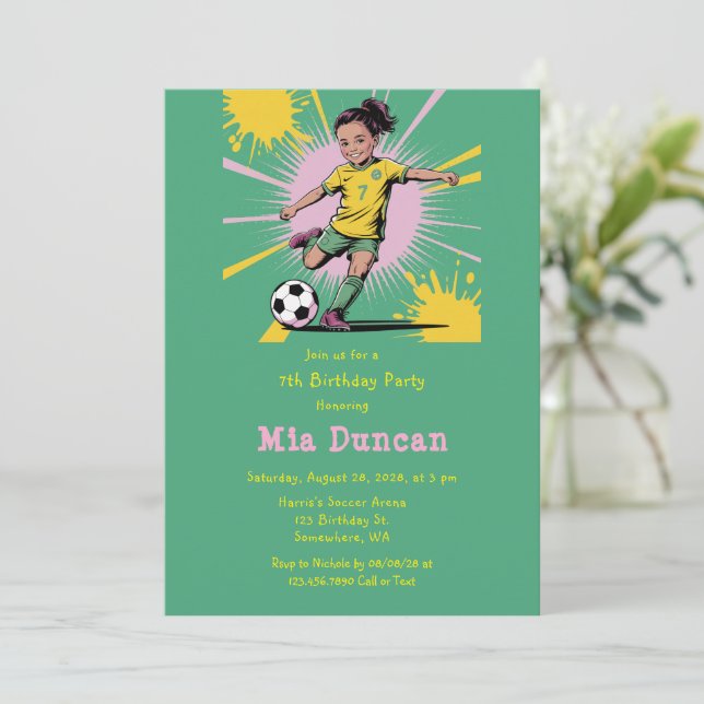 Invitación Partido de cumpleaños del fútbol de Chicas de arte (Anverso de pie)