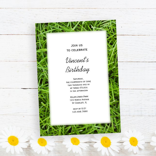 Invitación Partido de cumpleaños Green Grass Backyard (Subido por el creador)