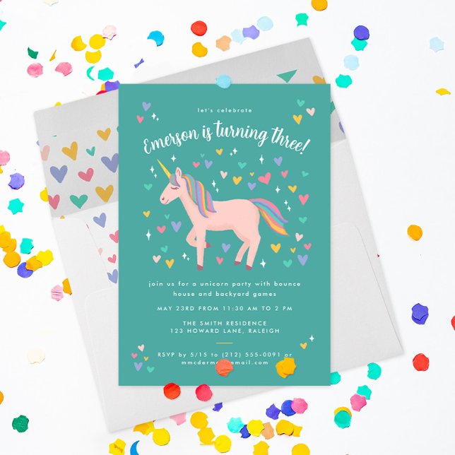 Invitación Partido de cumpleaños Unicornio del Pastel Verde v (teal green invite with pretty pink unicorn with hearts and stars invites friends to a magical party)
