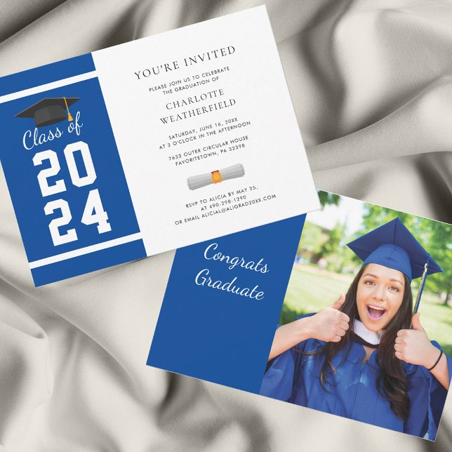 Invitación Partido de Graduación Azul Foto Graduada Graduada  (Grad Photo Royal Blue Graduation Party Invitation)