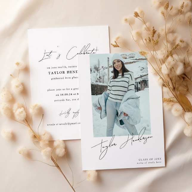 Invitación Partido de Graduación de Foto de Graduado Mínimo (Subido por el creador)