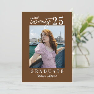 Invitación Partido de Graduación de Fotografía Marrón con Gui