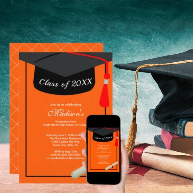 Invitación Partido de Graduación de Naranja de Diploma de Gra (Black Grad Cap Diploma Orange Graduation Party Invitation)