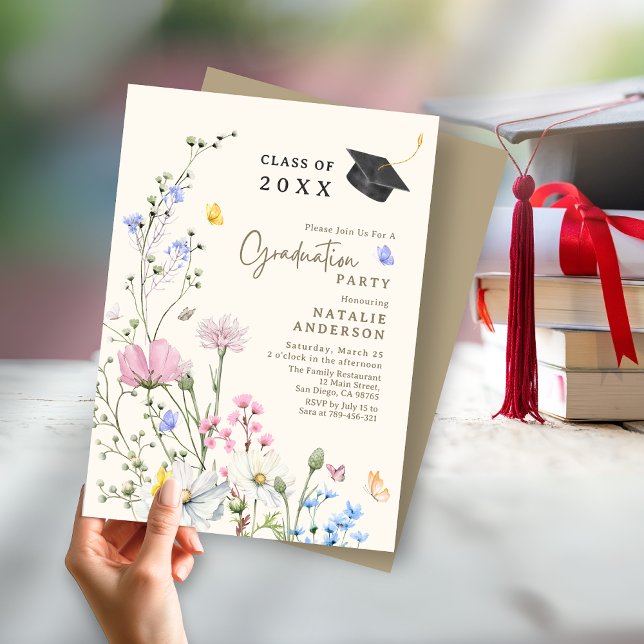 Invitación Partido de Graduación del Jardín al Aire Libre Pas (Pastel Wildflower Outdoor Garden Graduation Party Invitation)