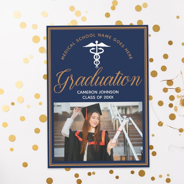 Invitación Partido de graduación fotográfica de la Escuela de (Subido por el creador)
