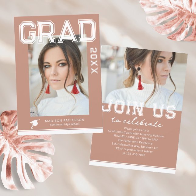 Invitación Partido de Graduación Fotográfica Elegante guión m (Subido por el creador)