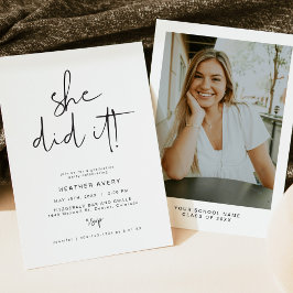 Invitación Partido de Graduación Minimalista Moderna de ADELL