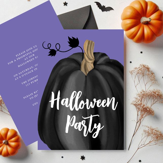 Invitación Partido de Halloween de la Calabaza de Guión Morad (Cute Purple Script Pumpkin Halloween Party Invitation)