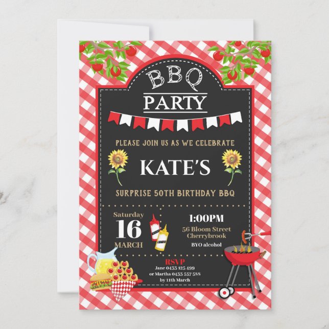 Invitación Partido del cumpleaños sorpresa de BBQ en el patio (Anverso)