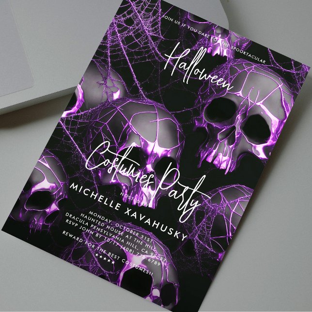 Invitación Partido Halloween Adulto Moderno Black Purple Skul (Modern Adult Halloween Party Black Purple Skull Invitation
)
