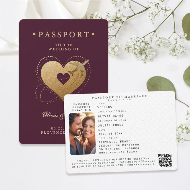 Invitación Passport Gold Hearts Plane Red Destination Wedding (passport wedding invitation card destination getaway burgundy red faux gold hearts airplane)