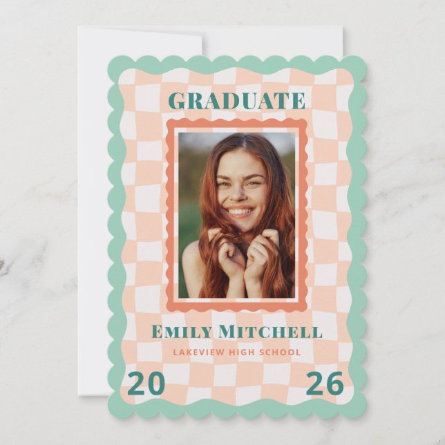 Invitación Pastel Checkered Grad Announcement with Photo (Anverso)