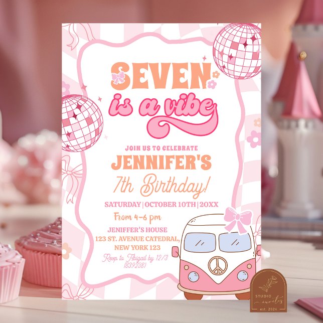 Invitación Pastel Retro Seven es una fiesta de cumpleaños Van (Subido por el creador)