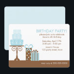 Invitación Pastel y presenta celebración de cumpleaños<br><div class="desc">Las invitaciones simples y de moda de cumpleaños incluyen un lindo ilustracion vectorial de un pastel azul y regalos. 
Gráficos © Cocoa Studio</div>