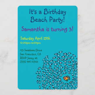 Invitación Patrón de escuela de peces azules con peces pequeñ