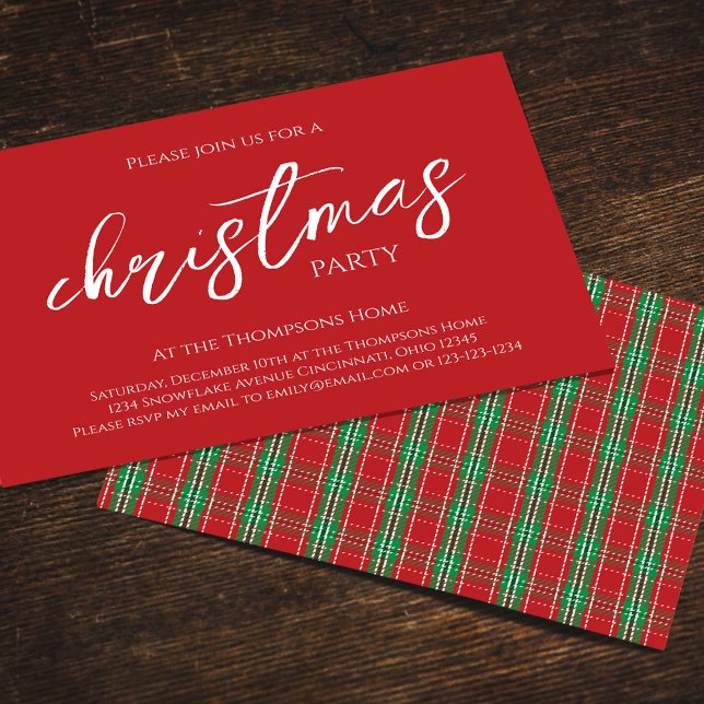 Invitación Patrón de Fiesta de Navidades verdes rojos (Holiday party simple red and green plaid pattern party invitation. )