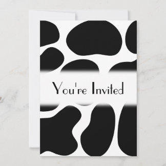 Invitación Patrón de impresión de vaca en blanco y negro.