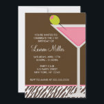 Invitación Patrón Martini Rosa y Zebra<br><div class="desc">Comience su bash de cumpleaños con estilo enviando estas invitaciones de fiesta de moda con un martini rosa en un fondo de cebra. Art © ILUSTRACIONES JW</div>
