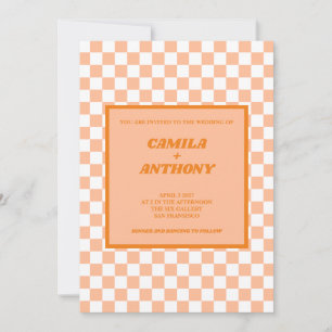 Invitación Peach Fuzz Naranja Checkered Gingham Pattern