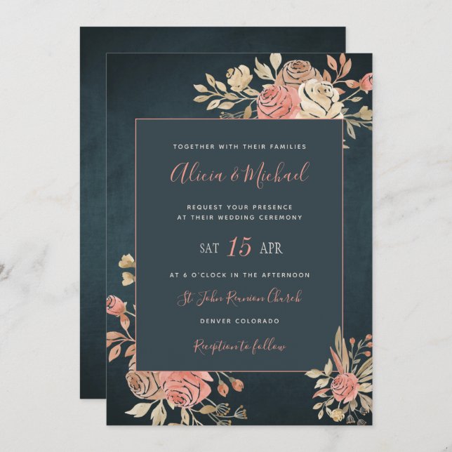 Invitación Peach Rubor Moody Floral Dark Navy Boda azul (Anverso / Reverso)