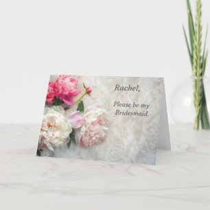 Invitación peonatos rosados y blancos con fondo de encaje