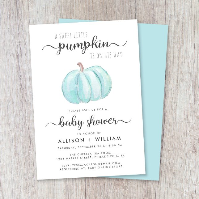 Invitación Pequeña Calabaza Acuarela Parejas Bebé Niño Ducha (Celebrate the upcoming arrival of your autumn baby boy with a pumpkin-themed couples baby shower)