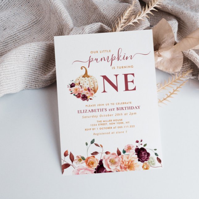 Invitación pequeña calabaza caída floral primer cumpleaños (Subido por el creador)