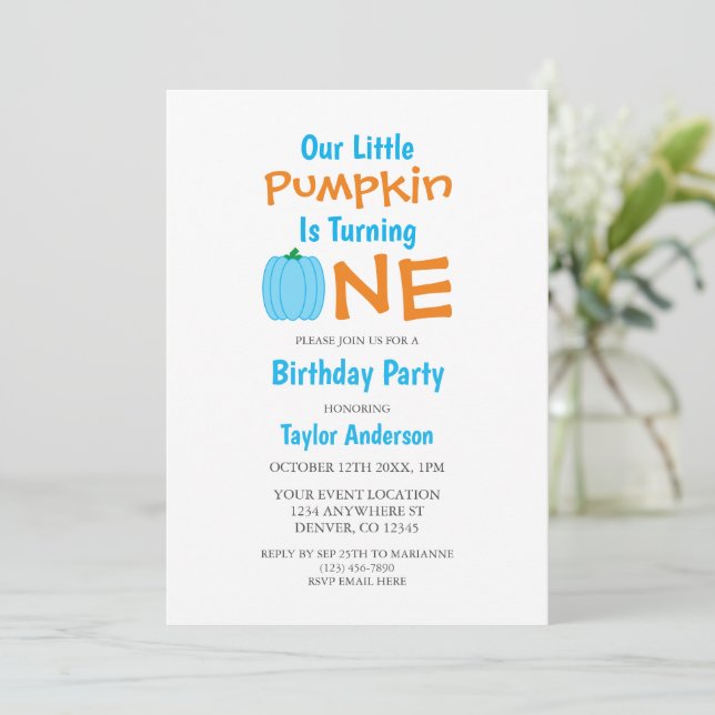 Invitación Pequeña Calabaza Primer Cumpleaños (Anverso de pie)