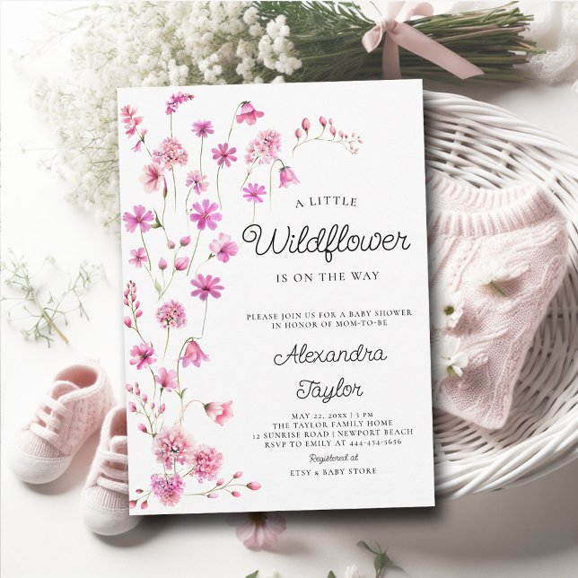 Invitación Pequeña flor silvestre rosa Whimsical Baby Shower (little wildflower baby girl shower invitation cottage garden watercolor pink fuchsia boho chic tiny)