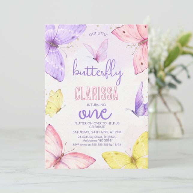 Invitación Pequeña mariposa multicolor moderno cumpleaños (Anverso de pie)