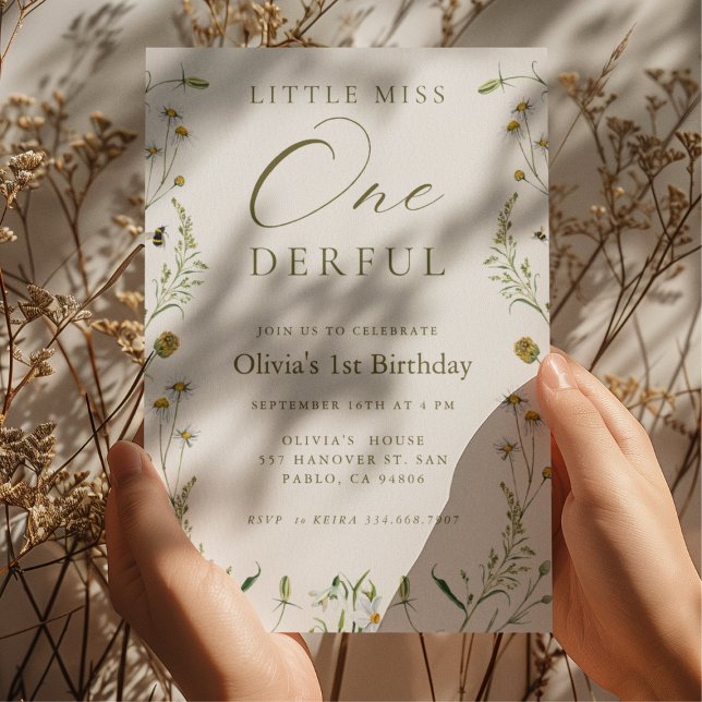 Invitación Pequeña Miss Maravillosa Flor de Aniversario (Subido por el creador)