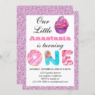 Invitación Pequeña tarta rosada Purpurina Lilac primer cumple
