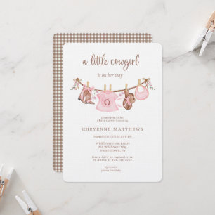 Invitación Pequeña vaquera ropa de bebé rosa baby shower