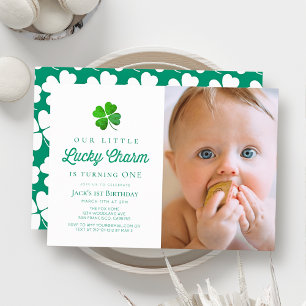 Invitación Pequeño amuleto de la suerte Shamrock Foto 1er Cum