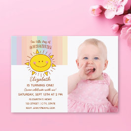 Invitación Pequeño arcoiris lindo sol bebé foto cumpleaños