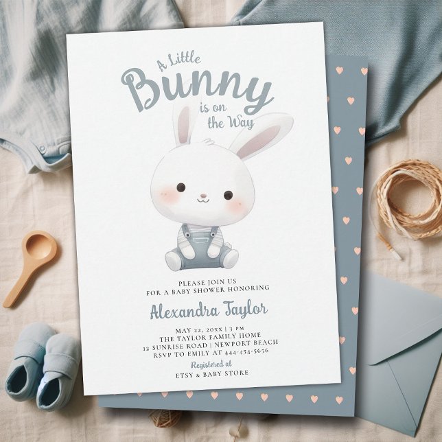 Invitación Pequeño Bunny Overalls Cute Garden Baby Boy Shower (a little bunny baby boy shower invitation springtime easter garden picnic dusty blue overalls sweet)