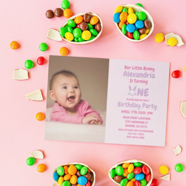 Invitación Pequeño conejo el primer cumpleaños (Subido por el creador)