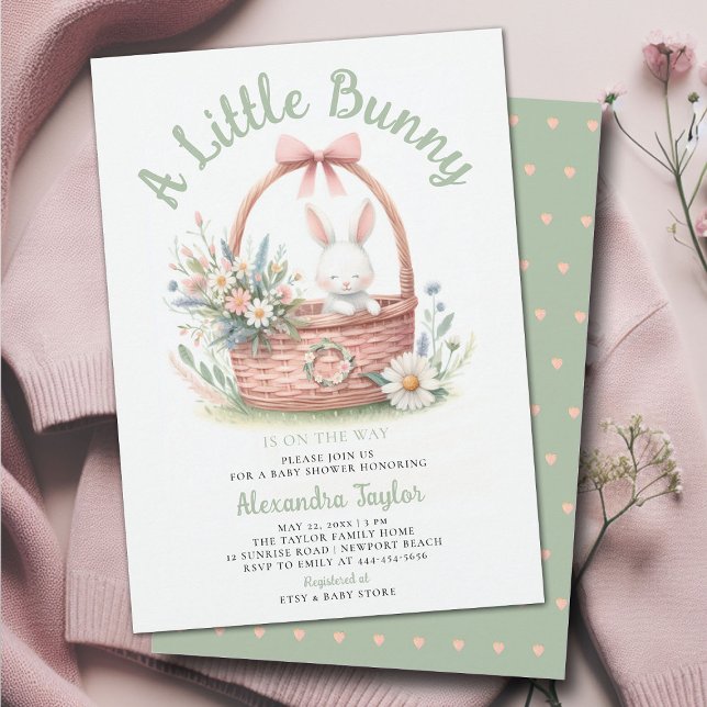 Invitación Pequeño conejo flores silvestres Picnic Bebé Ducha (a little bunny baby girl shower invitation springtime easter garden picnic wildflowers pink green)