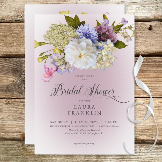 Invitación Periwinkle White Mauve Floral Moderna Ducha nupcia (Periwinkle White Mauve Floral Modern Bridal Shower Invitation)