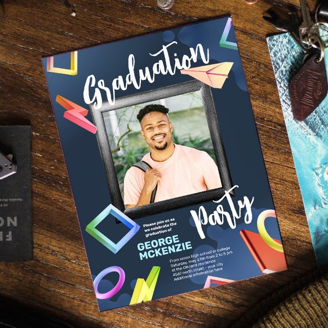 Invitación Personaliza la fiesta de graduación oscura y elega (Subido por el creador)