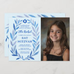 Invitación Personalizado de acuarela botánica FOTO QR Bat Mit<br><div class="desc">¡Tarjeta perfecta para anunciar una mitzvah de murciélago, el bar mitzvah u otra celebración judía! ¡Trato a mano de delicado arte de trame de hojas para ti! ¡TODO PERSONALIZABLE! Haga clic en "Personalizar" para editar el texto, agregar su foto y agregar su vínculo al código QR. Haga clic en "editar...</div>