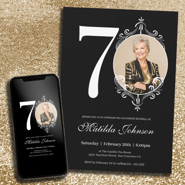 Invitación Personalizado de clase blanca negra foto 70 cumple (70th Birthday Black White Classy Custom Photo Invitation)