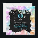 Invitación *~* PERSONALIZAR GENÉRICO cualquier edad Globos Cu<br><div class="desc">* Edad Genérica Enérgicamente Mejorada - 60 (EDIT AGE si es necesario) Invitación a la fiesta de cumpleaños de Moda femenina festiva. Este diseño es muy luminoso, con Purpurina arcoiris y un moderno guión elegante. El color de fondo es NEGRO en ambos lados de la invitación a la celebración del...</div>