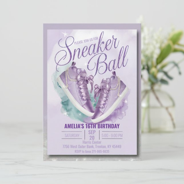 Invitación Personalizar Sweet Lavender Birthday Sneaker Ball (Anverso de pie)