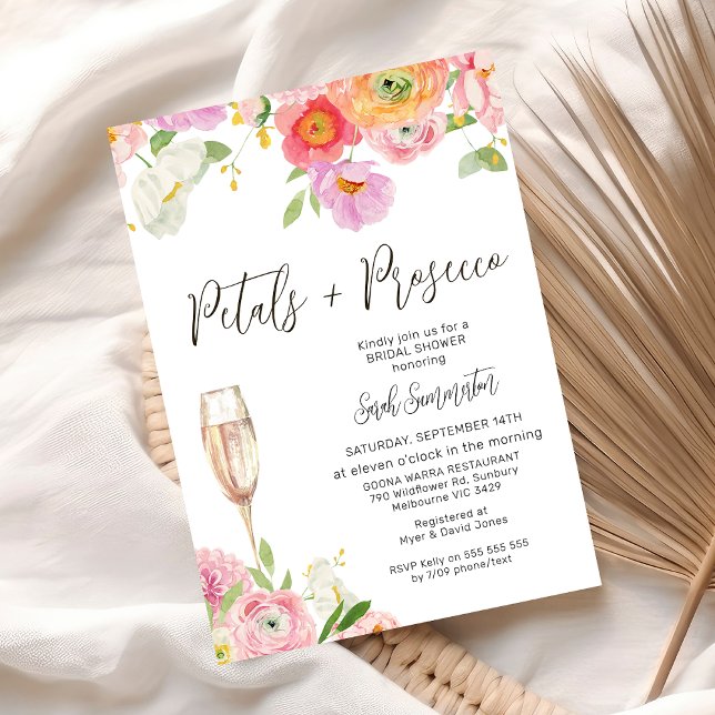 Invitación Pétalos florales de moda Prosecco Código QR Ducha  (Floral Petals and Prosecco bridal Shower Invitation Template, Champagne Petals Prosecco QR Code)