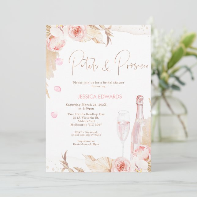 Invitación Pétalos florales rosados de Boho Ducha de novias P (Anverso de pie)