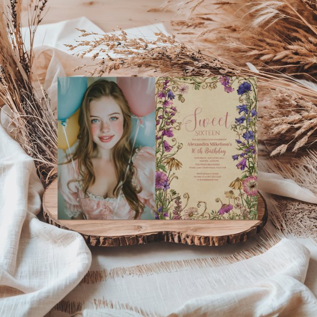 Invitación Photo Whimsical Floral Meadow Sweet Sixteen (Subido por el creador)