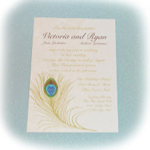 Pies de pavo real dorados