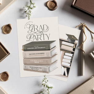 Invitación Pila de Libros Neutrales y Suaves Fiesta de Gradua