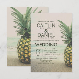 Invitación Pineapple Tropical Beach Destination Wedding Card